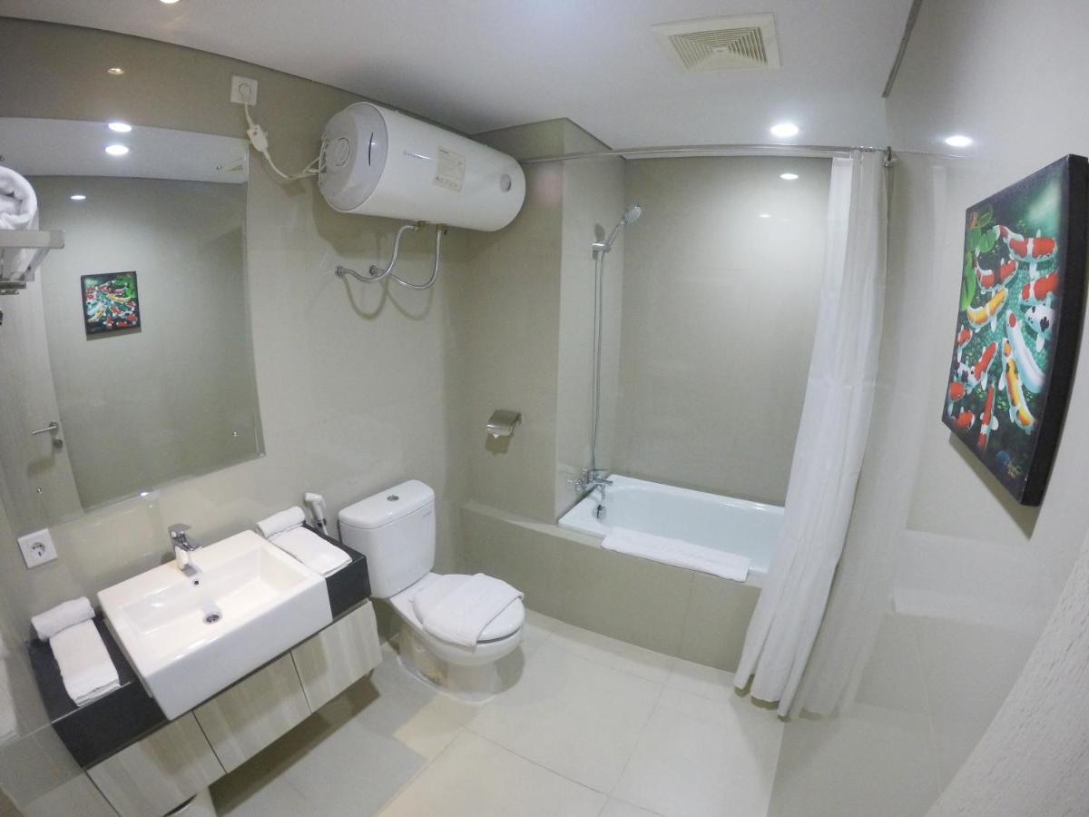 Azalea Suites Cikarang By Jayakarta Group エクステリア 写真