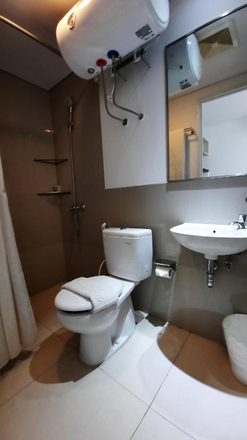Azalea Suites Cikarang By Jayakarta Group エクステリア 写真